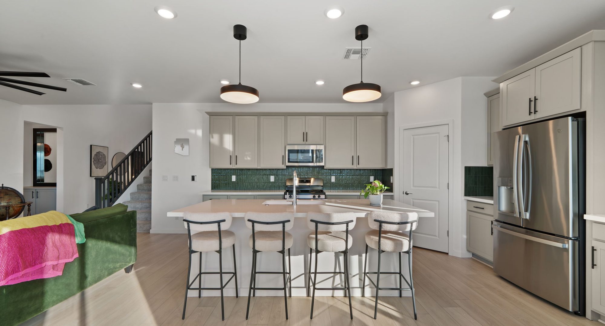 Airy Kitchen